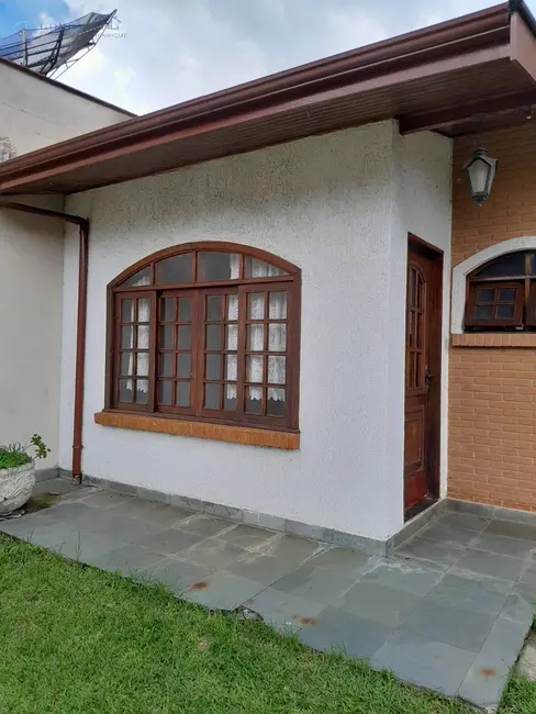Foto 4 de Casa com 3 quartos à venda, 200m2 em Campos Do Jordao - SP
