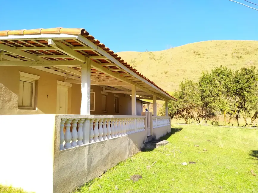 Sítio / Rancho com 3 quartos à venda, 36000m2 em Cunha - SP - imagem 1 Foto 1 de Sítio / Rancho com 3 quartos à venda, 36000m2 em Cunha - SP