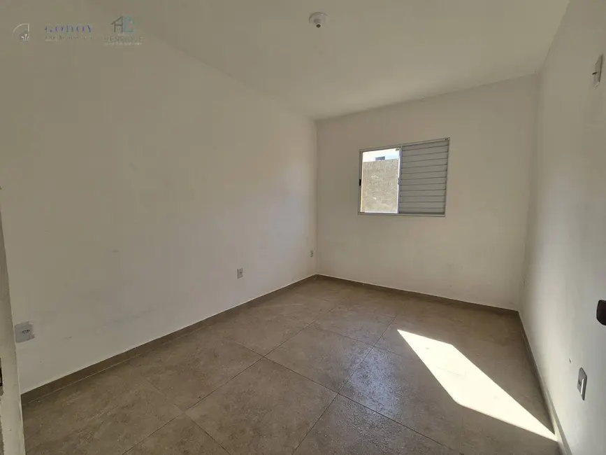 Foto 5 de Casa de Condomínio com 2 quartos para alugar, 80m2 em Jardim Boa Vista, Pindamonhangaba - SP