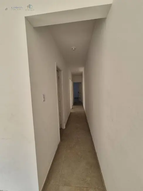 Foto 3 de Casa de Condomínio com 2 quartos para alugar, 80m2 em Jardim Boa Vista, Pindamonhangaba - SP