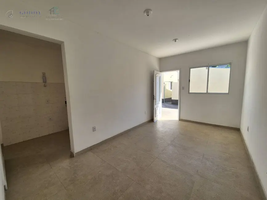 Foto 3 de Casa de Condomínio com 2 quartos para alugar, 80m2 em Jardim Boa Vista, Pindamonhangaba - SP