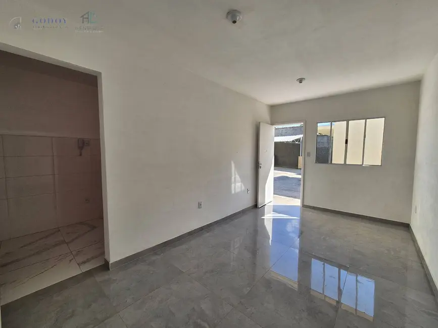 Foto 1 de Casa de Condomínio com 2 quartos para alugar, 80m2 em Jardim Boa Vista, Pindamonhangaba - SP