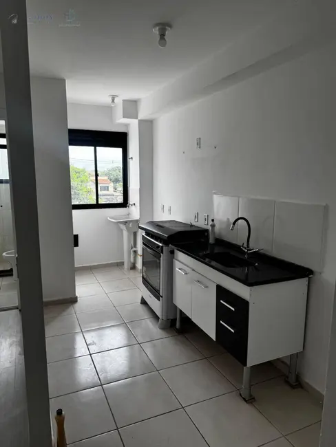 Foto 2 de Apartamento com 2 quartos à venda, 50m2 em Centro, Guaratingueta - SP