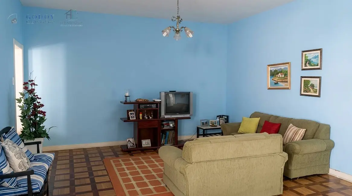 Foto 5 de Casa com 4 quartos à venda, 250m2 em Centro, Pindamonhangaba - SP