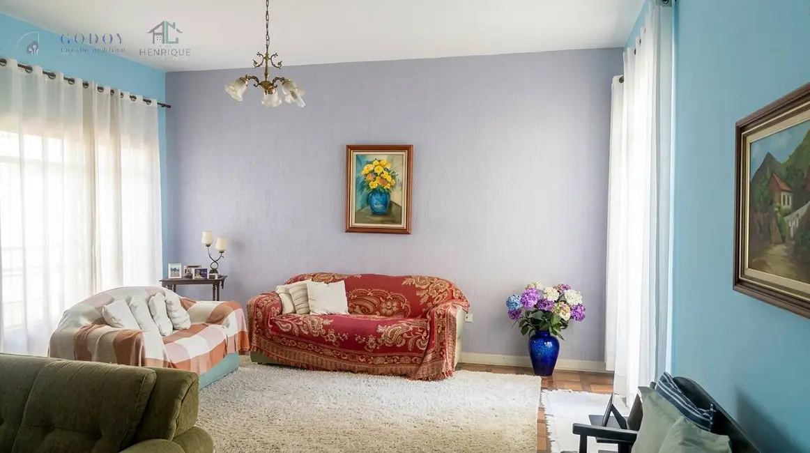 Foto 4 de Casa com 4 quartos à venda, 250m2 em Centro, Pindamonhangaba - SP