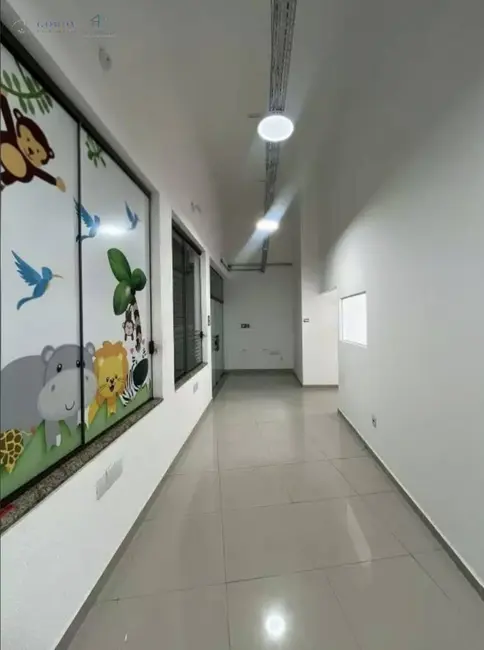 Foto 4 de Sala Comercial para alugar, 172m2 em Centro, Guaratingueta - SP