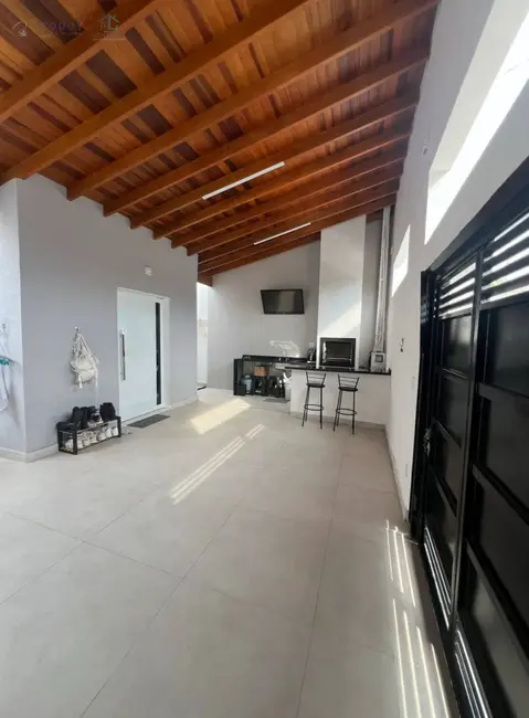 Foto 1 de Casa com 2 quartos à venda, 93m2 em Jardim Aeroporto, Guaratingueta - SP