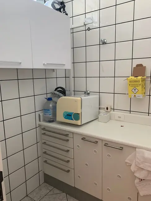 Foto 6 de Sala Comercial à venda e para alugar, 30m2 em São Benedito, Pindamonhangaba - SP