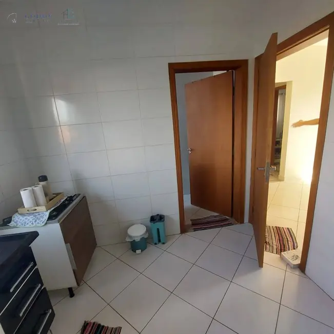 Foto 4 de Apartamento com 2 quartos à venda, 69m2 em Guaratingueta - SP