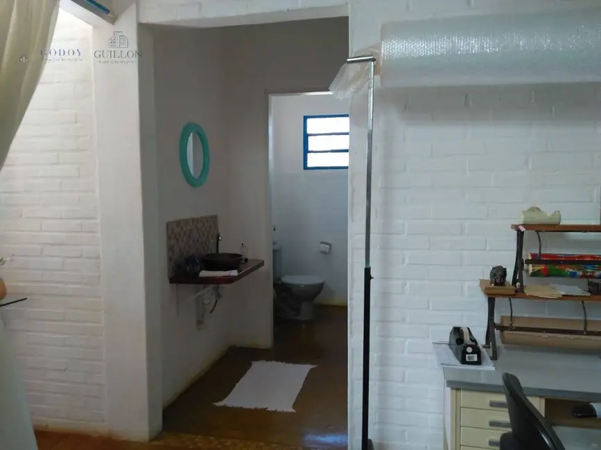 Casa com 3 quartos à venda, 101m2 em Cunha - SP - imagem 8 Foto 8 de Casa com 3 quartos à venda, 101m2 em Cunha - SP