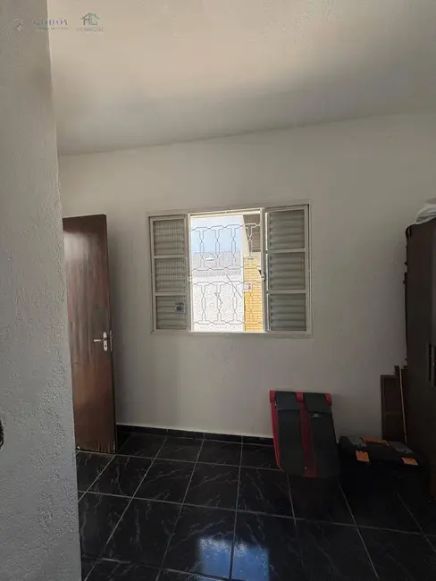 Casa com 3 quartos à venda, 320m2 em Aparecida - SP - imagem 8 Foto 8 de Casa com 3 quartos à venda, 320m2 em Aparecida - SP