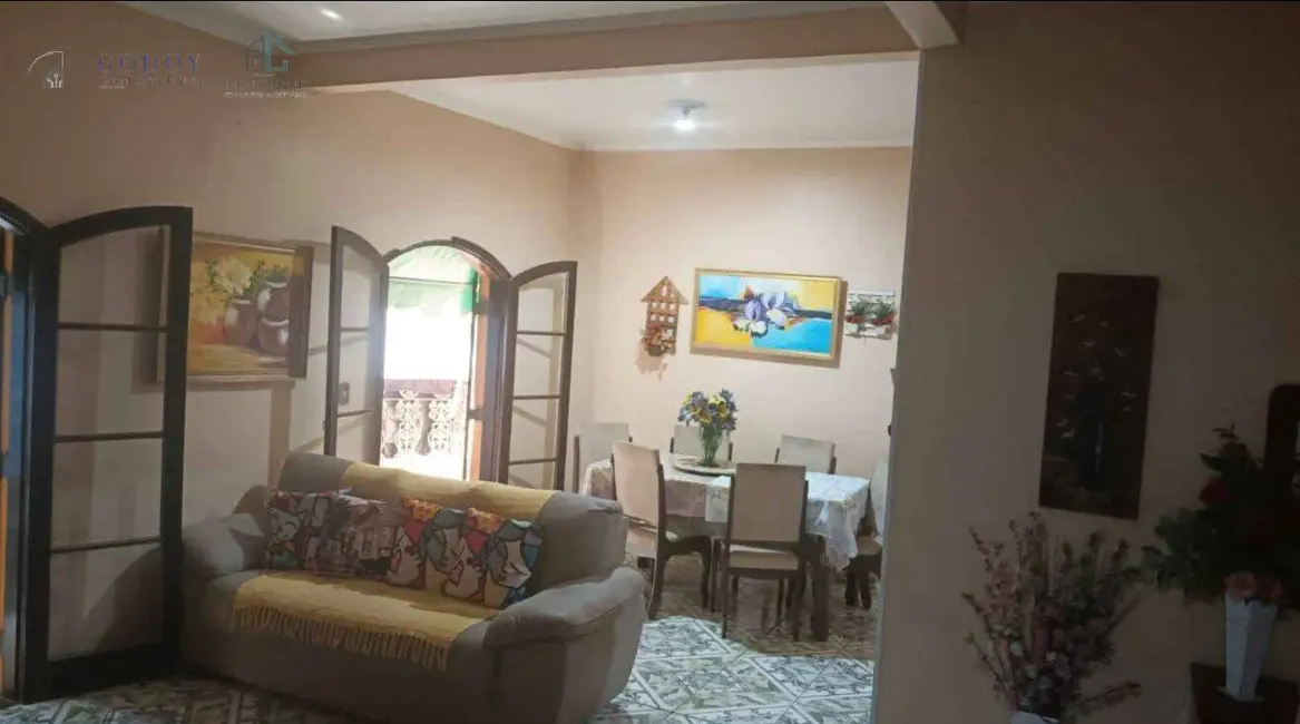 Foto 2 de Apartamento com 3 quartos à venda, 169m2 em Aparecida - SP