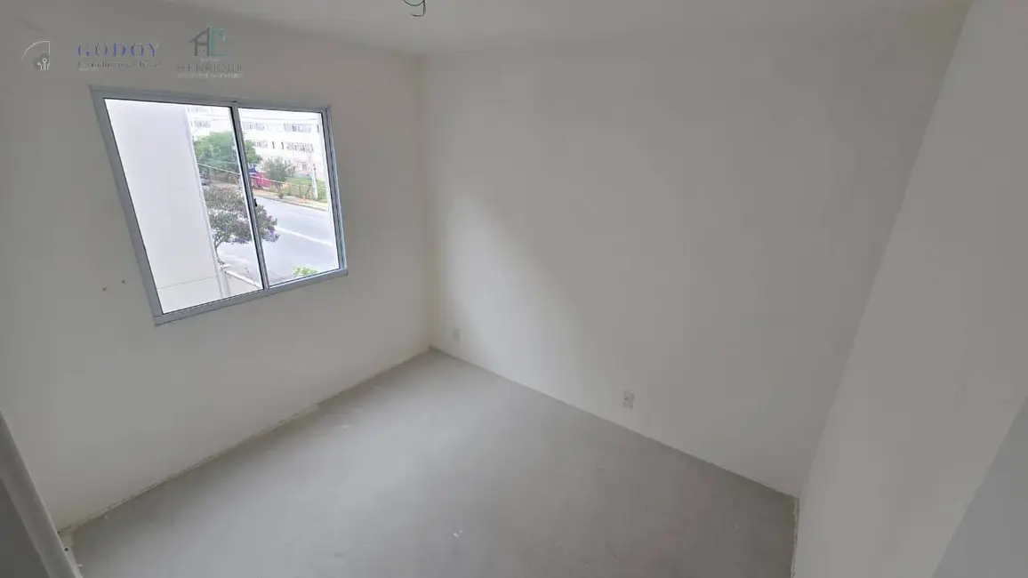 Foto 6 de Apartamento com 2 quartos à venda, 42m2 em Pindamonhangaba - SP