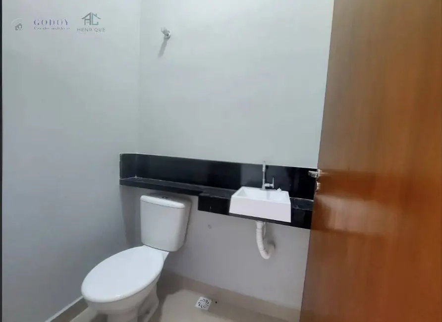 Foto 8 de Casa com 3 quartos à venda, 105m2 em Pindamonhangaba - SP