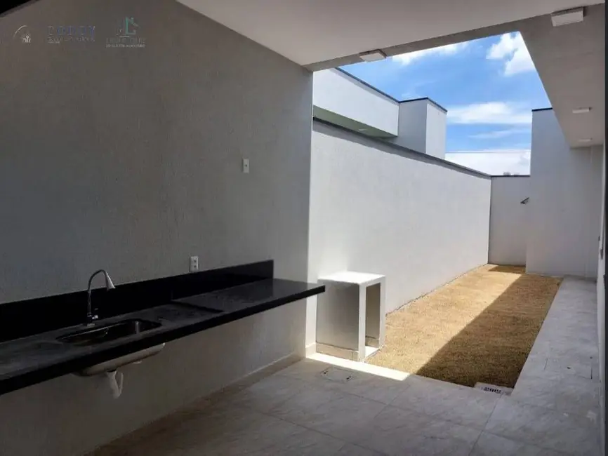 Foto 7 de Casa com 3 quartos à venda, 105m2 em Pindamonhangaba - SP