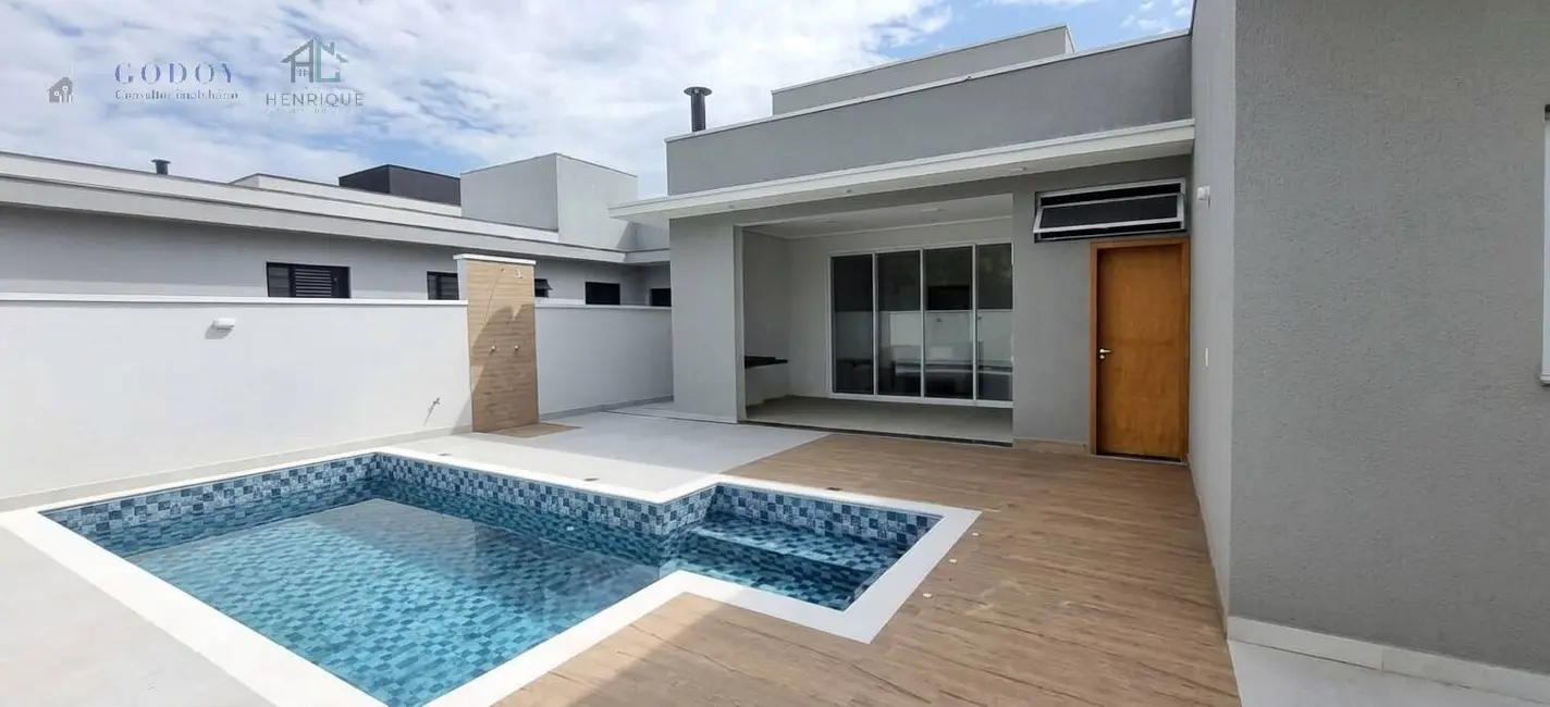 Foto 1 de Casa com 3 quartos à venda, 217m2 em Residencial Village Splendore, Pindamonhangaba - SP