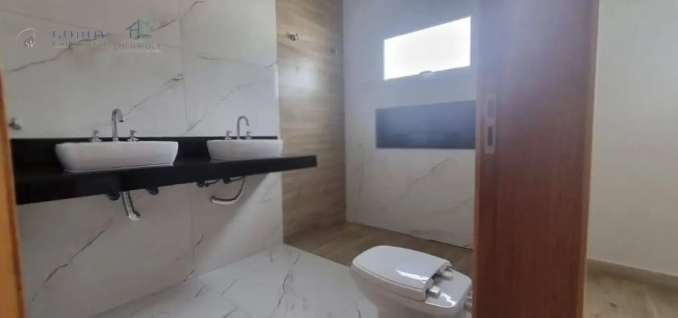 Foto 9 de Casa com 3 quartos à venda, 217m2 em Residencial Village Splendore, Pindamonhangaba - SP