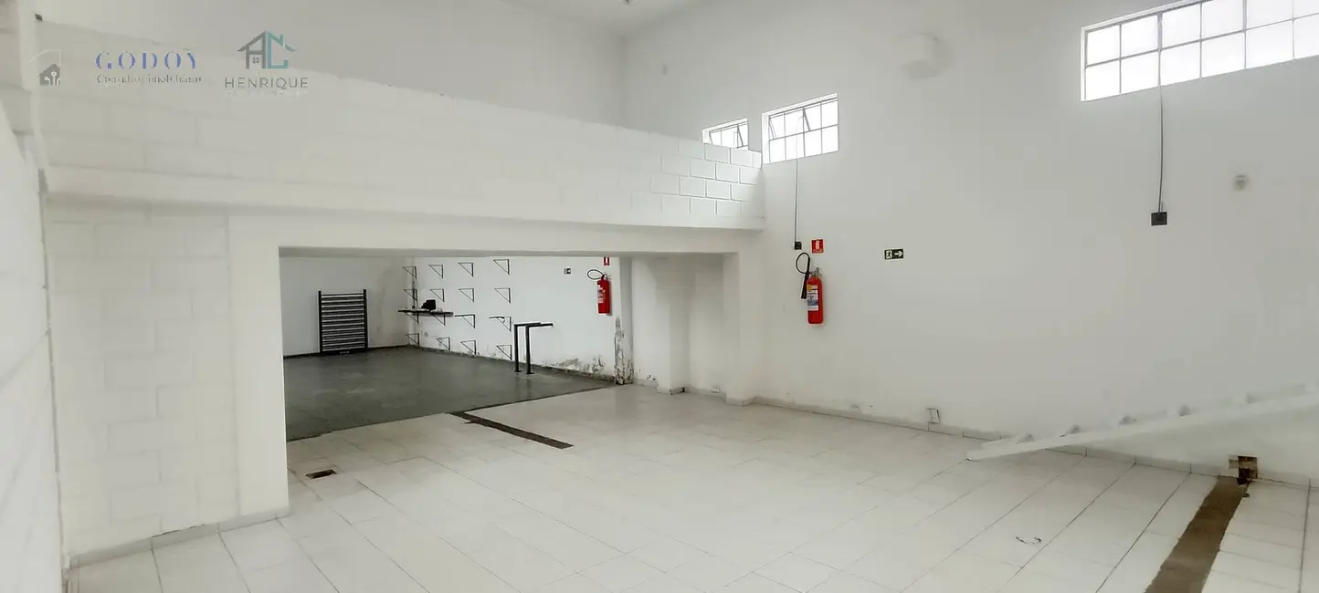 Foto 1 de Armazém / Galpão para alugar, 427m2 em Loteamento Alfredo Abilio Flores, Pindamonhangaba - SP