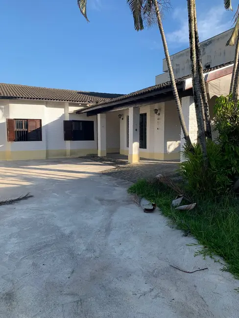 Foto 1 de Casa com 3 quartos à venda e para alugar, 154m2 em Jardim Residencial Doutor Lessa, Pindamonhangaba - SP