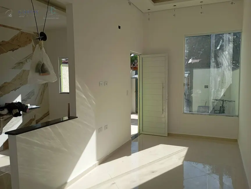 Foto 3 de Casa com 2 quartos à venda, 70m2 em Parque São Domingos, Pindamonhangaba - SP