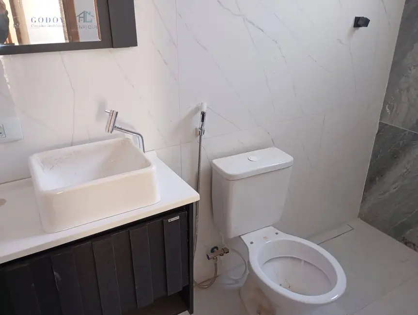Foto 6 de Casa com 2 quartos à venda, 70m2 em Parque São Domingos, Pindamonhangaba - SP