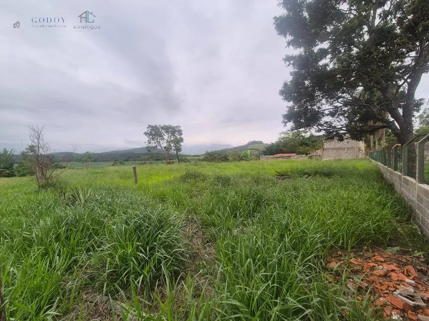Foto 4 de Chácara à venda, 5243m2 em Bom Sucesso, Pindamonhangaba - SP