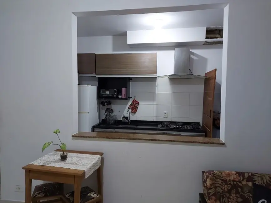 Foto 2 de Apartamento com 2 quartos à venda, 48m2 em Aparecida - SP