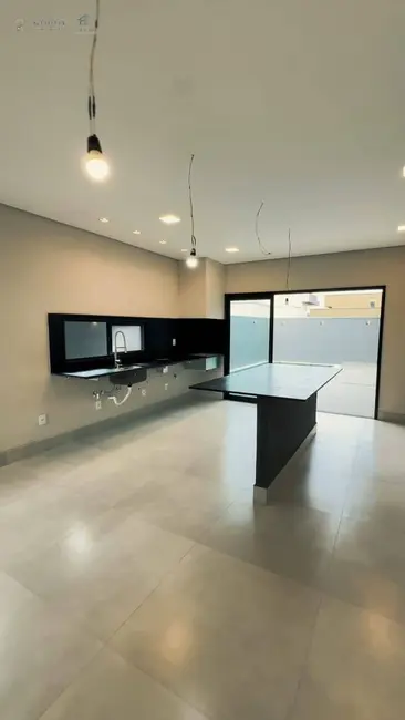 Casa de Condomínio com 3 quartos à venda, 148m2 em Vila Paraíso, Cacapava - SP - imagem 7 Foto 7 de Casa de Condomínio com 3 quartos à venda, 148m2 em Vila Paraíso, Cacapava - SP