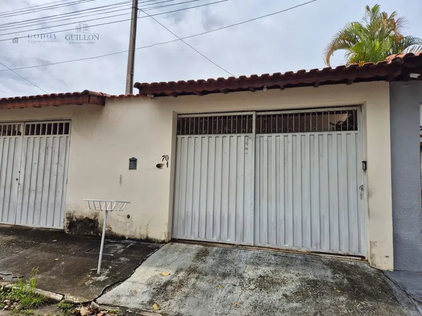 Foto 2 de Casa com 5 quartos à venda, 200m2 em Jardim Bela Vista, Guaratingueta - SP