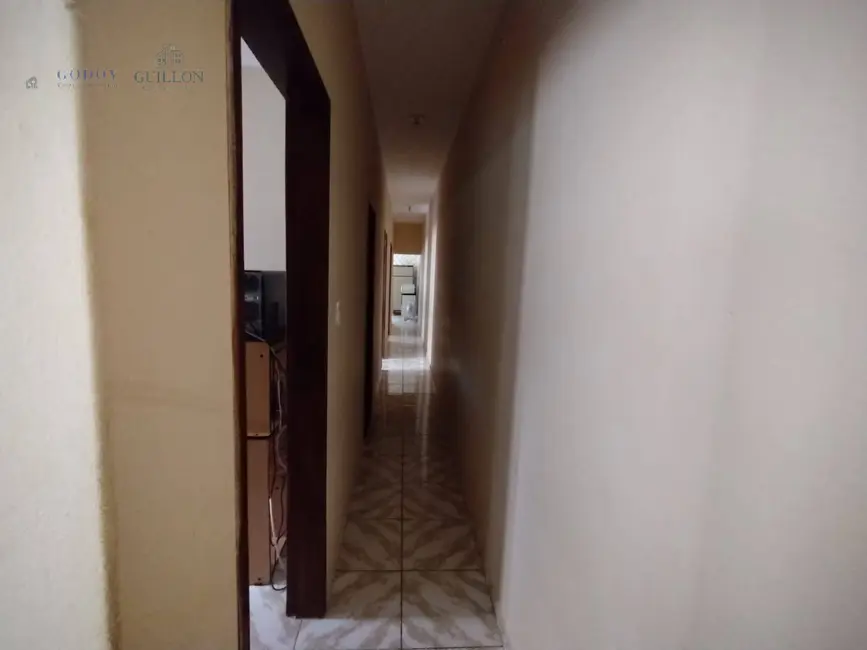 Foto 7 de Casa com 5 quartos à venda, 200m2 em Jardim Bela Vista, Guaratingueta - SP