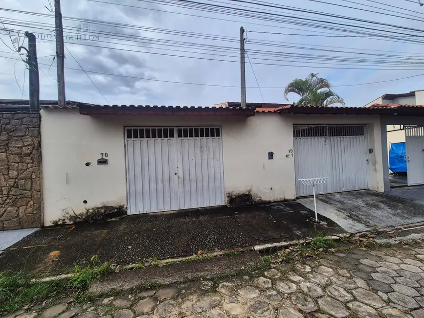 Foto 1 de Casa com 5 quartos à venda, 200m2 em Jardim Bela Vista, Guaratingueta - SP