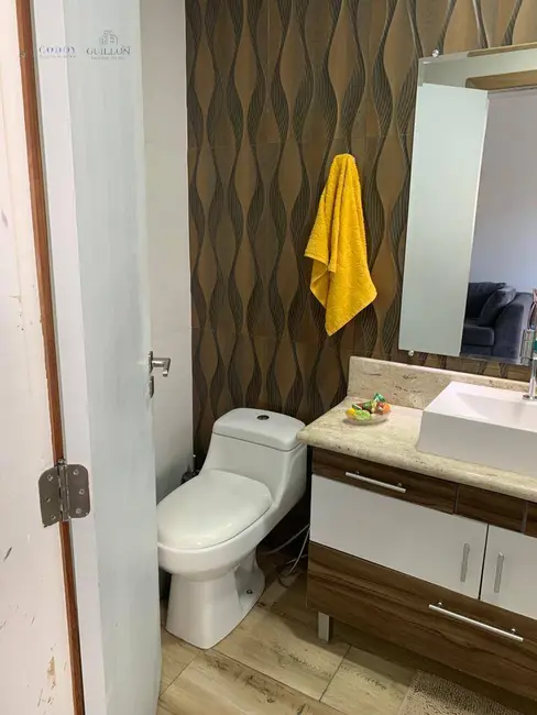 Foto 4 de Casa com 4 quartos à venda, 330m2 em Parque São Domingos, Pindamonhangaba - SP