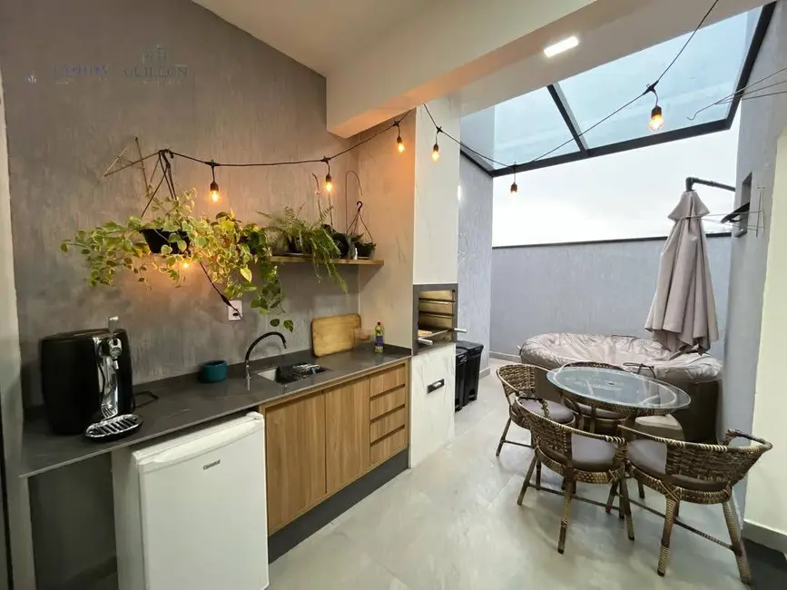 Foto 3 de Casa de Condomínio com 3 quartos à venda, 200m2 em Jardim Rosely, Pindamonhangaba - SP