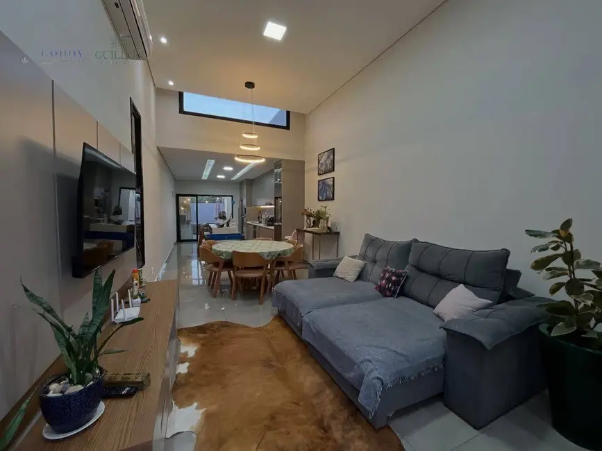 Foto 1 de Casa de Condomínio com 3 quartos à venda, 200m2 em Jardim Rosely, Pindamonhangaba - SP