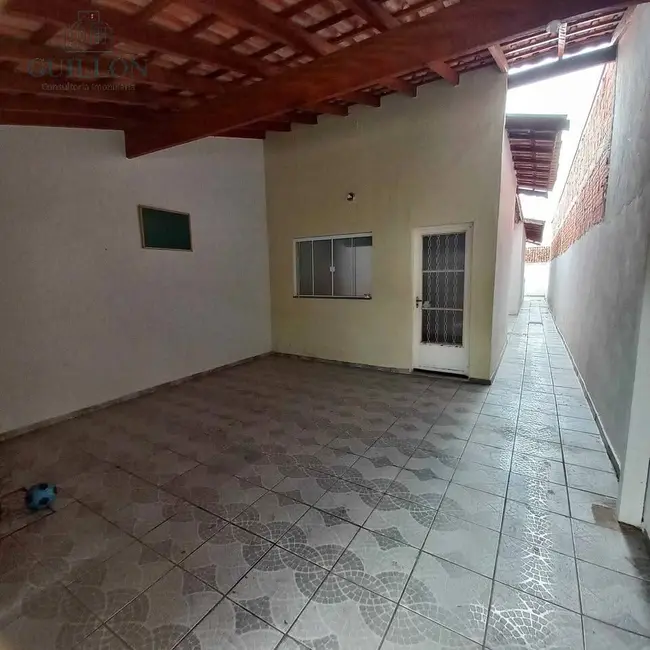 Foto 1 de Casa com 2 quartos à venda, 95m2 em Conjunto Residencial Araretama, Pindamonhangaba - SP