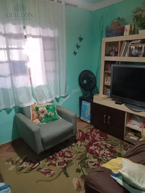Foto 9 de Casa com 2 quartos à venda, 150m2 em Conjunto Residencial Araretama, Pindamonhangaba - SP
