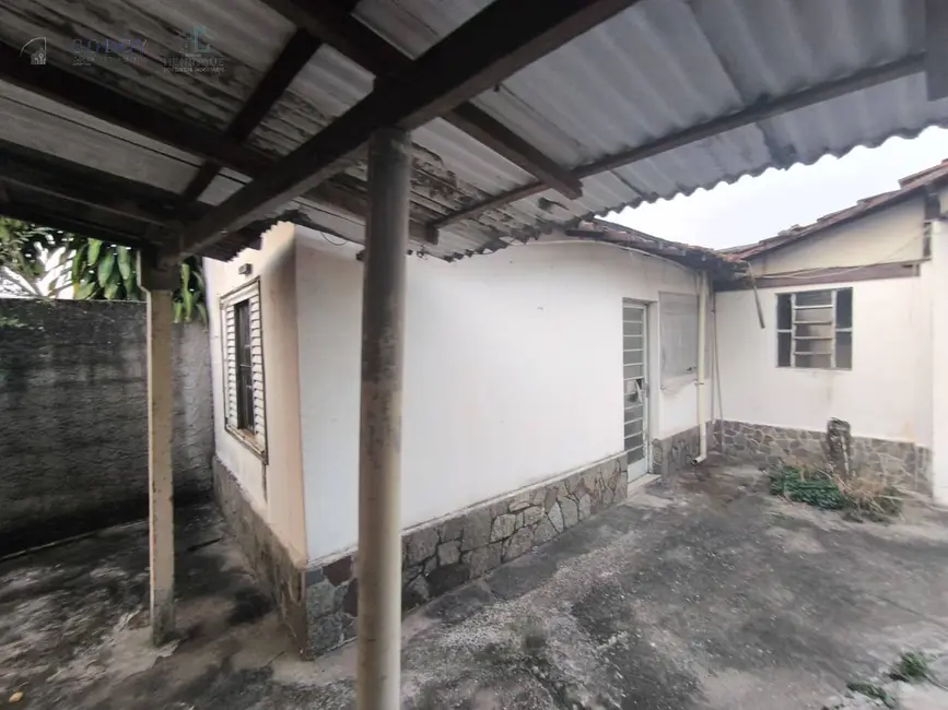 Foto 2 de Casa com 3 quartos à venda, 338m2 em Centro, Pindamonhangaba - SP