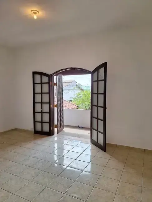 Foto 8 de Sobrado com 2 quartos à venda, 155m2 em Comercial e Residencial Jardim Mariana, Pindamonhangaba - SP