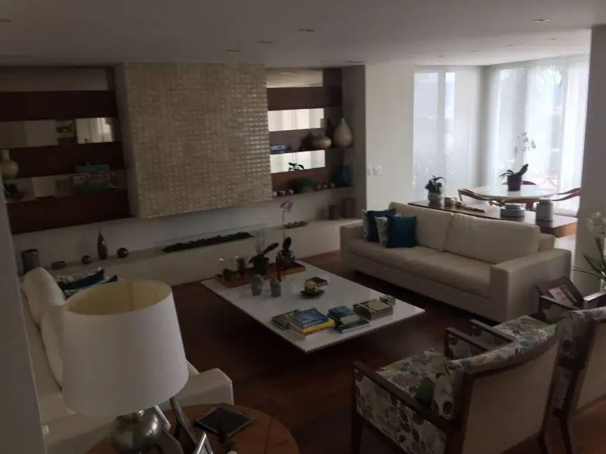 Foto 5 de Casa com 4 quartos à venda e para alugar, 600m2 em Alphaville, Santana De Parnaiba - SP