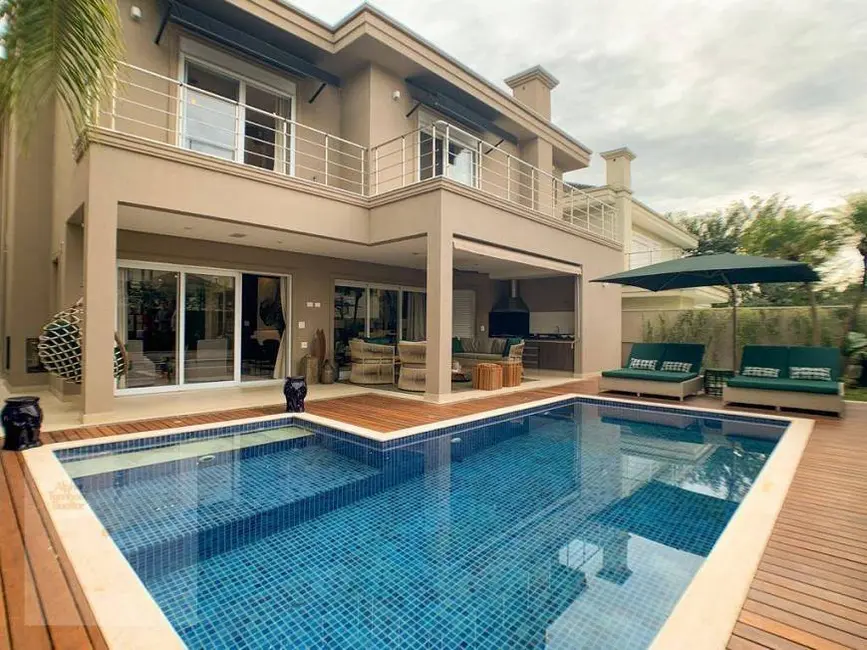 Foto 1 de Casa com 4 quartos à venda, 465m2 em Barueri - SP
