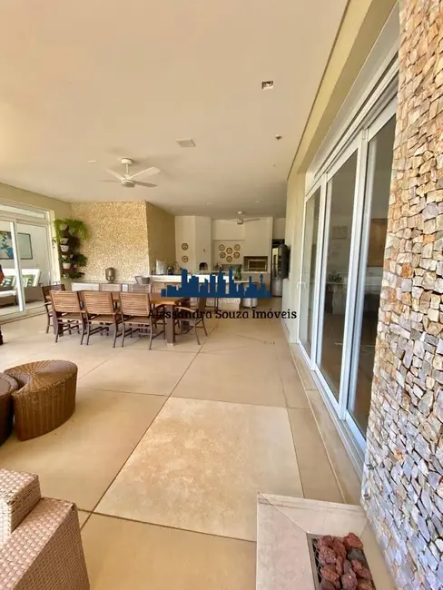 Foto 3 de Casa com 8 quartos à venda, 1000m2 em Tamboré, Santana De Parnaiba - SP