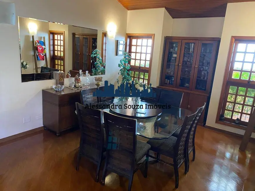 Casa com 5 quartos à venda, 399m2 em Alphaville, Santana De Parnaiba - SP - imagem 4 Foto 4 de Casa com 5 quartos à venda, 399m2 em Alphaville, Santana De Parnaiba - SP