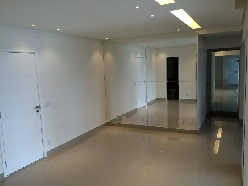 Foto 1 de Apartamento com 2 quartos à venda, 107m2 em Empresarial 18 do Forte, Barueri - SP