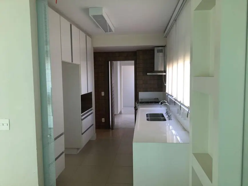 Foto 6 de Apartamento com 3 quartos à venda, 253m2 em Alphaville Industrial, Barueri - SP
