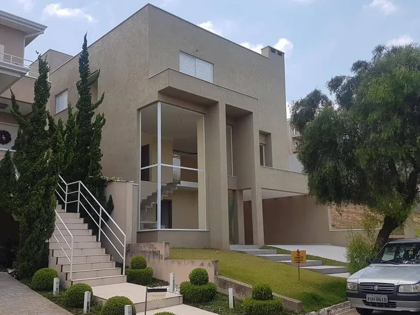 Casa com 4 quartos à venda, 360m2 em Alphaville, Santana De Parnaiba - SP - imagem 3 Foto 3 de Casa com 4 quartos à venda, 360m2 em Alphaville, Santana De Parnaiba - SP