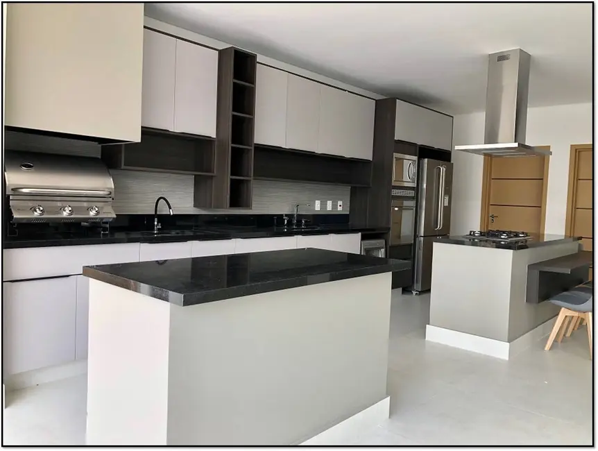 Foto 2 de Casa com 4 quartos à venda, 390m2 em Alphaville, Santana De Parnaiba - SP