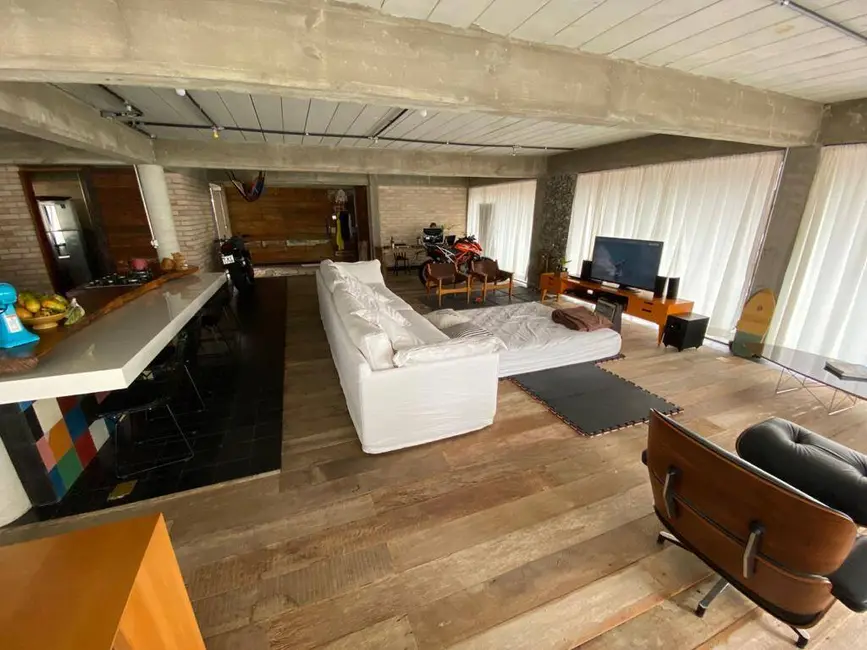 Casa com 4 quartos à venda, 446m2 em Tamboré, Santana De Parnaiba - SP - imagem 1 Foto 1 de Casa com 4 quartos à venda, 446m2 em Tamboré, Santana De Parnaiba - SP