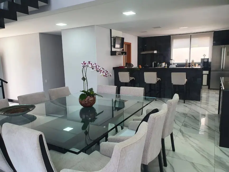 Casa com 4 quartos à venda, 420m2 em Tamboré, Santana De Parnaiba - SP - imagem 5 Foto 5 de Casa com 4 quartos à venda, 420m2 em Tamboré, Santana De Parnaiba - SP