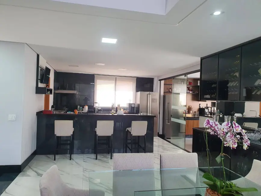 Casa com 4 quartos à venda, 420m2 em Tamboré, Santana De Parnaiba - SP - imagem 7 Foto 7 de Casa com 4 quartos à venda, 420m2 em Tamboré, Santana De Parnaiba - SP
