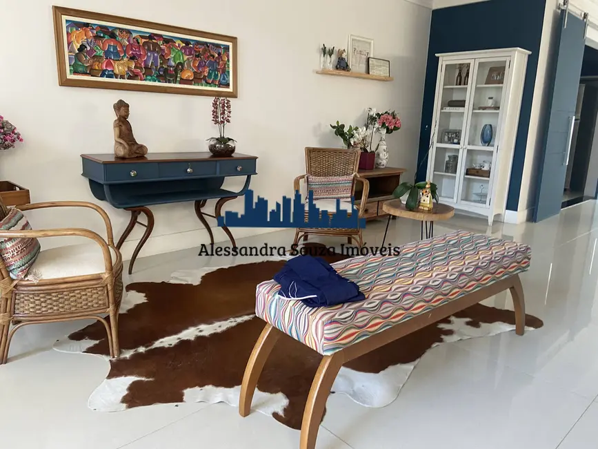 Casa com 4 quartos à venda, 560m2 em Tamboré, Santana De Parnaiba - SP - imagem 8 Foto 8 de Casa com 4 quartos à venda, 560m2 em Tamboré, Santana De Parnaiba - SP